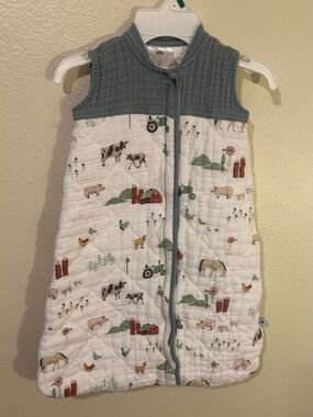 Little Unicorn Farm Animals Cotton Muslin Sleep Sack Size 6-12 Months